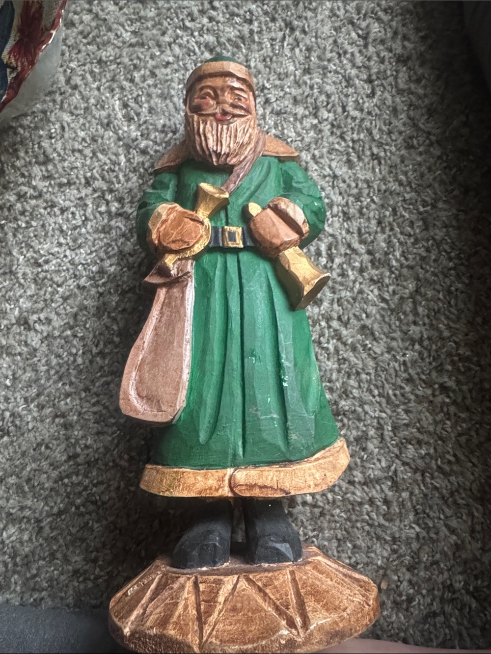 Hand-Carved Green Santa Figurine - Holiday Décor